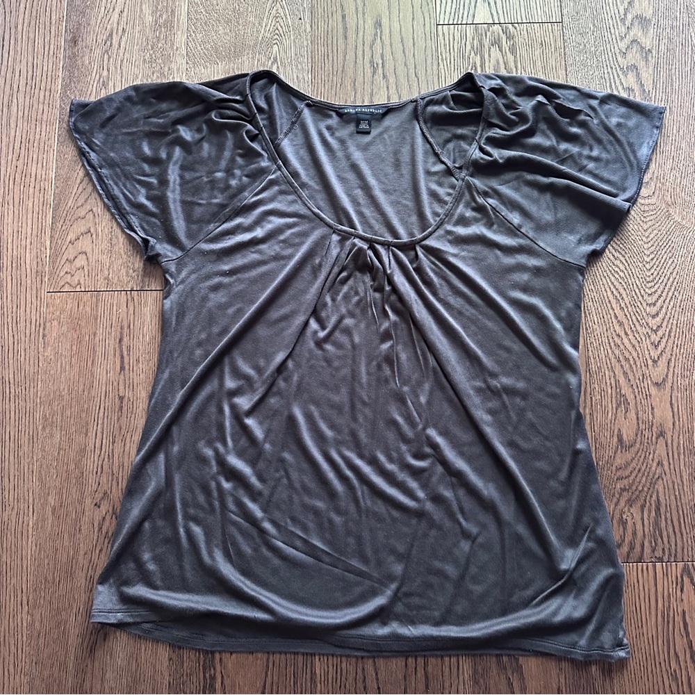 Banana Republic Gray Relaxed Short Sleeve Top